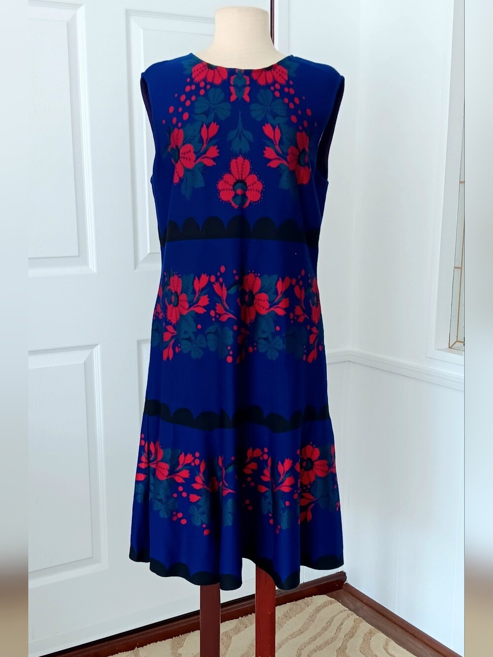 St. John Blue Floral Sleeveless Dress
